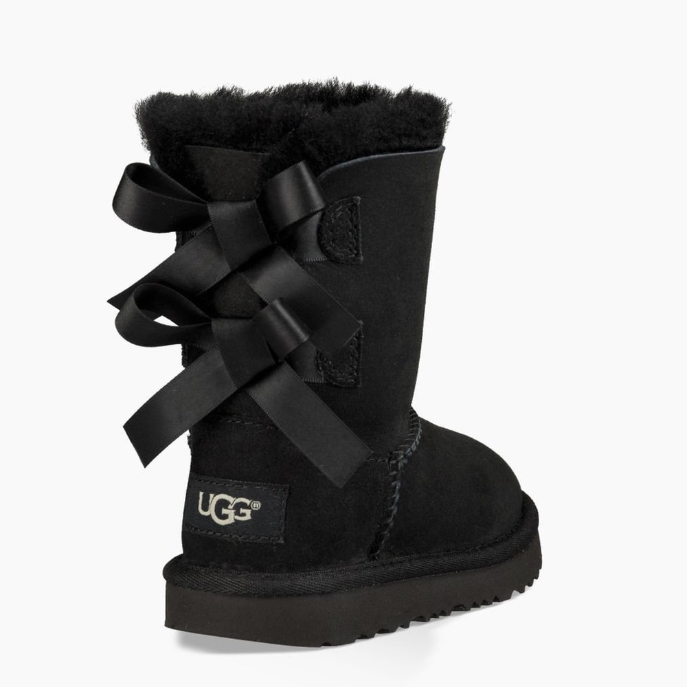 Toddler Bailey Bow Uggs
